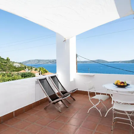 펜션 Elea Steni Vala Alonissos