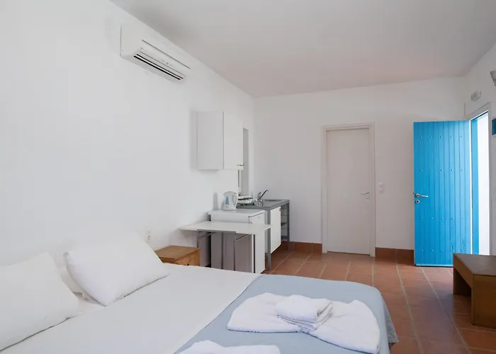 Elea * Steni Vala Alonissos